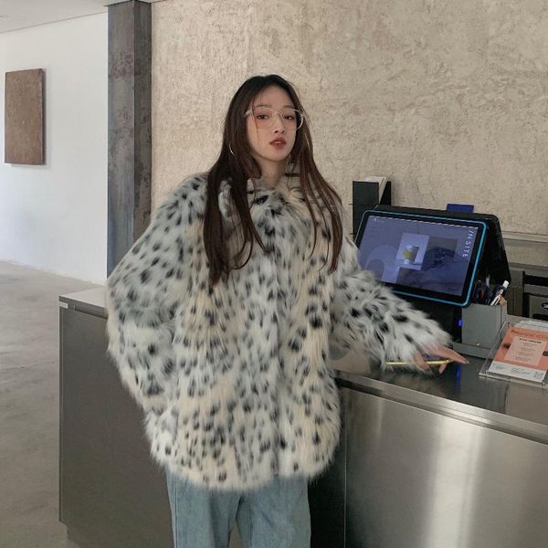 leopard print imitation fur padded coat short jacket winter cotton-padded jacket with plush thickened loose korean wool coat, Black;brown 
leopard print imitation fur padded coat short jacket winter cotton-padded jacket with plush thickened loose korean wool coat, Black;brown