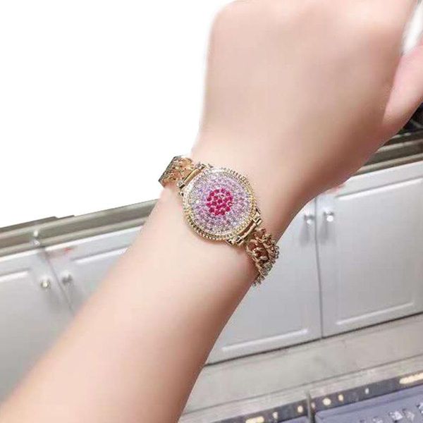 tennis gradual watch bracelet european and american creative ins niche design micro inlaid zircon super flash jewelry, Golden;silver
tennis gradual watch bracelet european and american creative ins niche design micro inlaid zircon super flash jewelry, Golden;silver