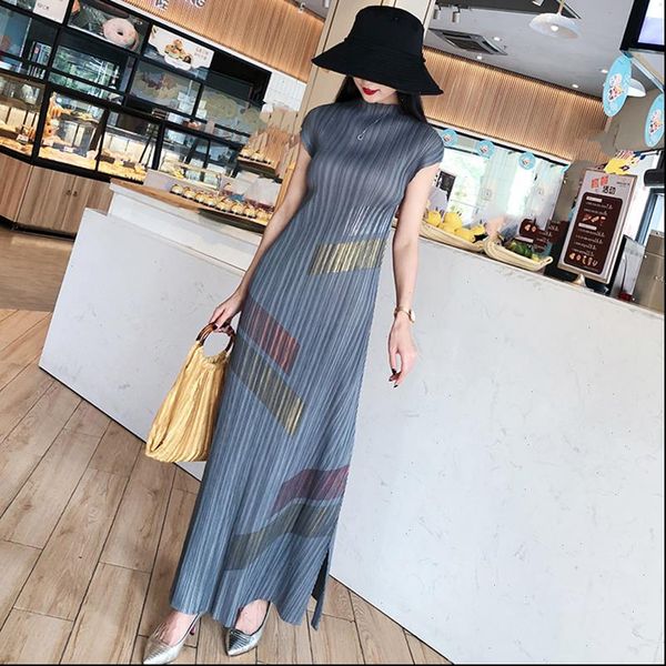 miyake pleated paint casual women dresses summer 2021 high collar yellow sleeveless long dress plus size vintage dress 5015, Black;gray
miyake pleated paint casual women dresses summer 2021 high collar yellow sleeveless long dress plus size vintage dress 5015, Black;gray