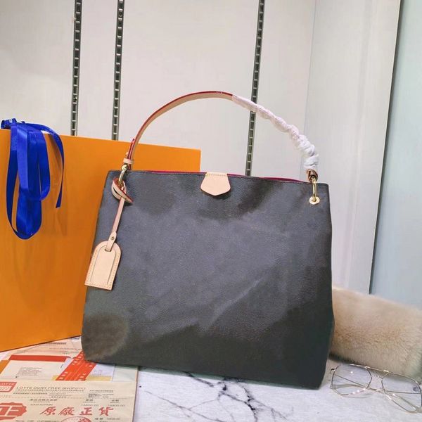 new designer totes classic handbags shoulder bags handbag womens bag women tote purses brown bags leather clutch fashion bags
new designer totes classic handbags shoulder bags handbag womens bag women tote purses brown bags leather clutch fashion bags