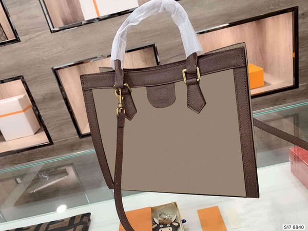 7a+ women luxurys designers brand designs large-capacity handbag autumn and winter fashion tide joker western style shoulder bag genuine lea
7a+ women luxurys designers brand designs large-capacity handbag autumn and winter fashion tide joker western style shoulder bag genuine lea