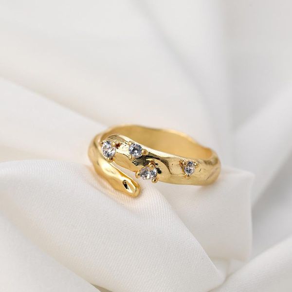 cluster rings european and american personalized snake-shaped adjustable 18k real gold plated open ring with crystal insert for female jewel, Golden;silver
cluster rings european and american personalized snake-shaped adjustable 18k real gold plated open ring with crystal insert for female jewel, Golden;silver