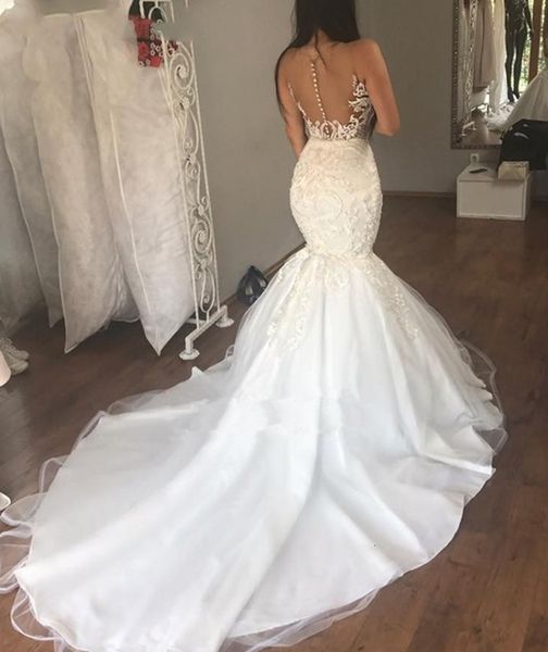 new vintage 2021 lace mermaid african illusion v-neck appliques elegant white bride es court train wedding gowns pctu
new vintage 2021 lace mermaid african illusion v-neck appliques elegant white bride es court train wedding gowns pctu