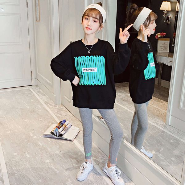 fashionable 2021 new foreign sle zhongda spring and autumn children's girls' two piece suit, White
fashionable 2021 new foreign sle zhongda spring and autumn children's girls' two piece suit, White