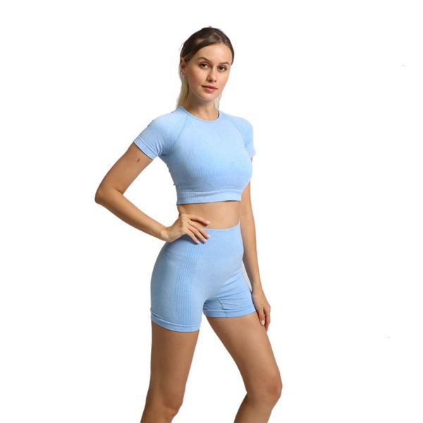 2021ins yoga tight short sleeve dot female jacquard seamless shorts fitness suit, Gray
2021ins yoga tight short sleeve dot female jacquard seamless shorts fitness suit, Gray