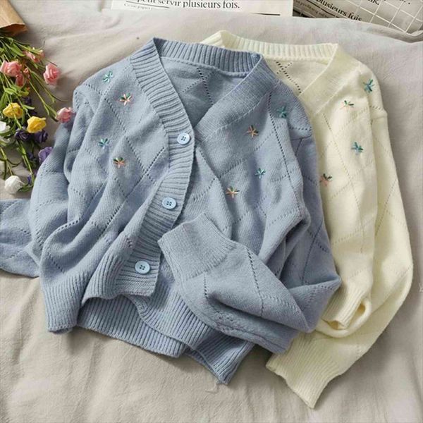 spring korean women small sweaters flower embroidery knitted coat loose retro v neck cute white cardigan blouse top, White;black
spring korean women small sweaters flower embroidery knitted coat loose retro v neck cute white cardigan blouse top, White;black