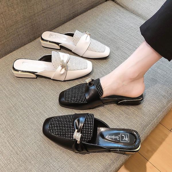 mules for women 2021 glitter slides square heel shoes slippers summer med pantofle cover toe jelly block new retro hoof heels ru, Black
mules for women 2021 glitter slides square heel shoes slippers summer med pantofle cover toe jelly block new retro hoof heels ru, Black