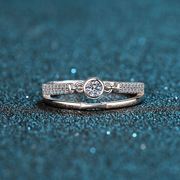 excellent cut diamond test passed d color good clarity moissanite belt shaped ring silver 925 wedding jewelry, Slivery;golden
excellent cut diamond test passed d color good clarity moissanite belt shaped ring silver 925 wedding jewelry, Slivery;golden