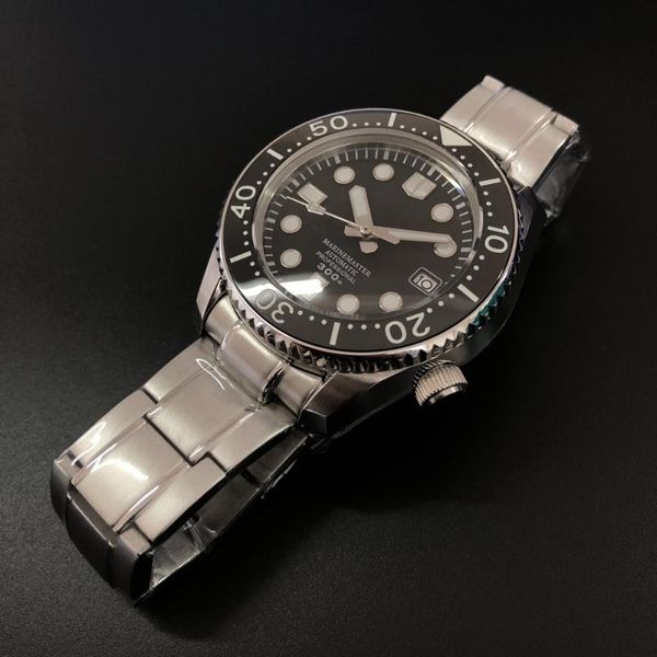 wristwatches steeldive sd1968 super luminous bgw9 30atm water resistant one piece design men nh35 dive watch, Slivery;brown
wristwatches steeldive sd1968 super luminous bgw9 30atm water resistant one piece design men nh35 dive watch, Slivery;brown