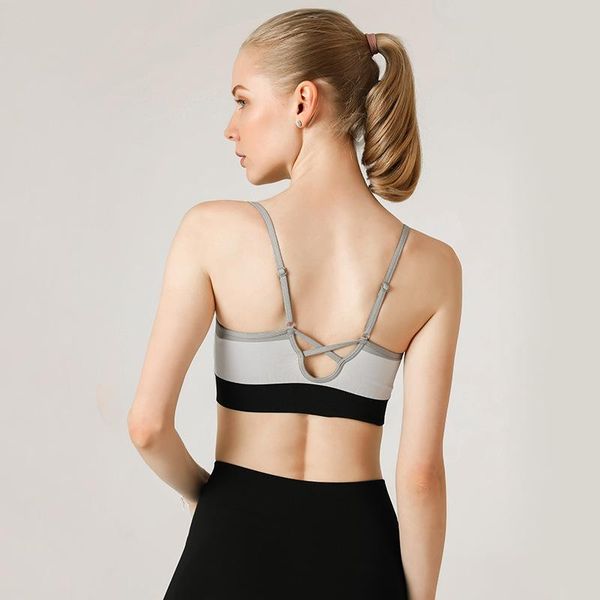 sports underwear women bras gym vest shockproof sleeveless v-neck sling crop stitching outdoor running bra sportswear woman, White;black
sports underwear women bras gym vest shockproof sleeveless v-neck sling crop stitching outdoor running bra sportswear woman, White;black