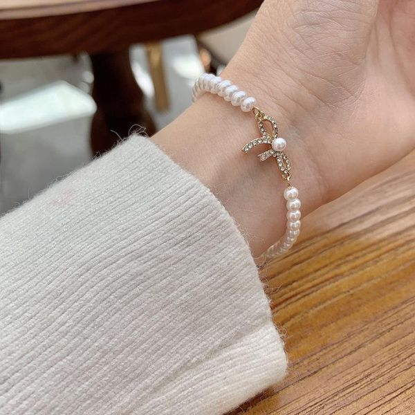 bangle korea rhinestone pearl bow pendant bracelets for woman fashion design adjustable temperament bangles party jewelry gift, Black
bangle korea rhinestone pearl bow pendant bracelets for woman fashion design adjustable temperament bangles party jewelry gift, Black