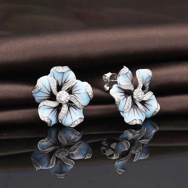 stud bohemian crystal inlaid earrings for women fashion personality blue flower rhinestone accessories party jewelry, Golden;silver
stud bohemian crystal inlaid earrings for women fashion personality blue flower rhinestone accessories party jewelry, Golden;silver