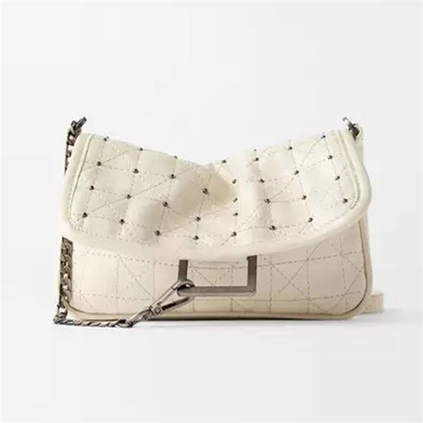 brand design luxury handbags women rhombic rivet crossbody bags fashion chain messenger bag large capacity shoulder bag totes c0225
brand design luxury handbags women rhombic rivet crossbody bags fashion chain messenger bag large capacity shoulder bag totes c0225