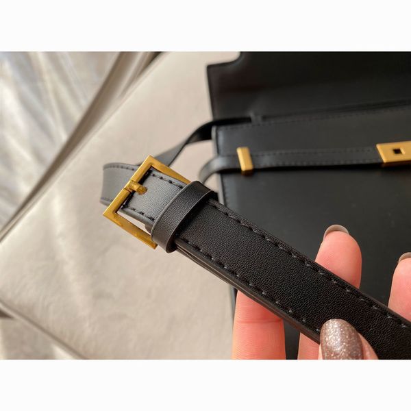new shoulder bags 2021 women handbag crossbody bag brands designer handbags flower printing bag purse 29*20cm1, Black
new shoulder bags 2021 women handbag crossbody bag brands designer handbags flower printing bag purse 29*20cm1, Black