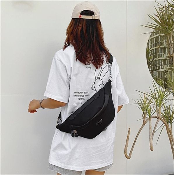 designers waist bag luxurys shoulder bags men outdoor crossbody pocket casual women fashion handbags
designers waist bag luxurys shoulder bags men outdoor crossbody pocket casual women fashion handbags
