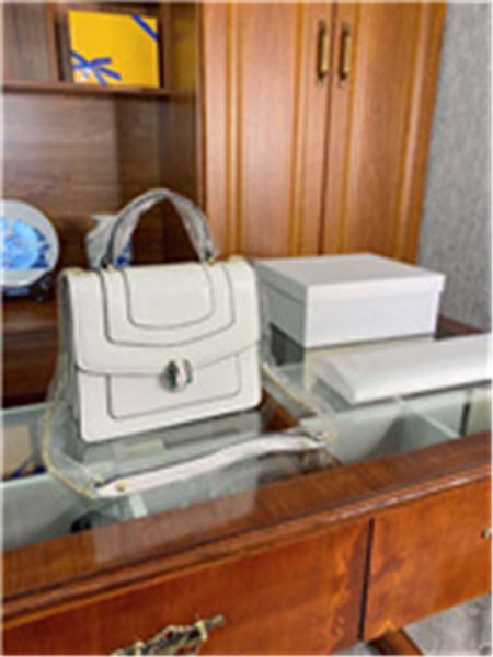 western style womens wild cable single shoulder bag fashion handbag texture bucket bag party lady luxury crossbody bag 2020
western style womens wild cable single shoulder bag fashion handbag texture bucket bag party lady luxury crossbody bag 2020