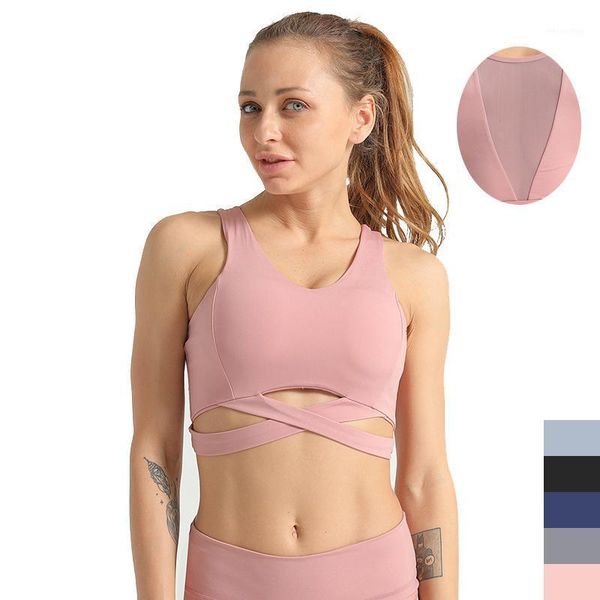 women's back mesh stitching sports vest with widened straps shockproof party running fitness underwear ladies yoga bra outfit
women's back mesh stitching sports vest with widened straps shockproof party running fitness underwear ladies yoga bra outfit