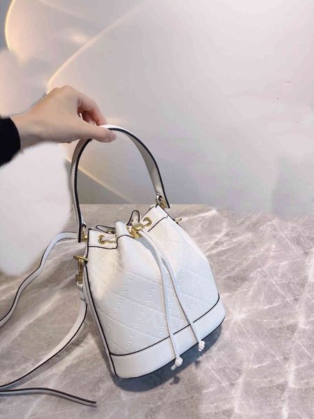handbag branded crossbody mini luxurys bags designer tote bag shoulder_bag women relief package design latest imported fabrics bucket shoul
handbag branded crossbody mini luxurys bags designer tote bag shoulder_bag women relief package design latest imported fabrics bucket shoul