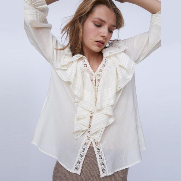 2021 new long sleeve ruffles v neck lace blouse shirt women fall autumn floral embroidery office ladies vintage blusas fn5p, Black;brown
2021 new long sleeve ruffles v neck lace blouse shirt women fall autumn floral embroidery office ladies vintage blusas fn5p, Black;brown
