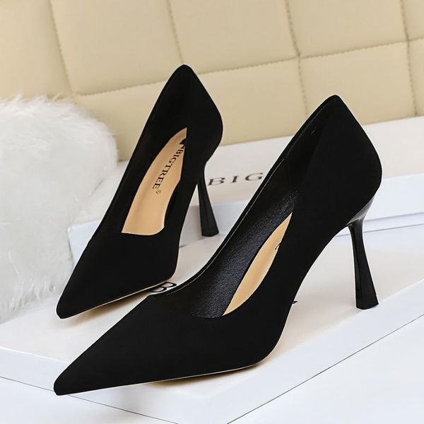 dress shoes woman 2021 women 8cm high heels pumps female thin heel fashion wedding ladies pointed toe office, Black
dress shoes woman 2021 women 8cm high heels pumps female thin heel fashion wedding ladies pointed toe office, Black