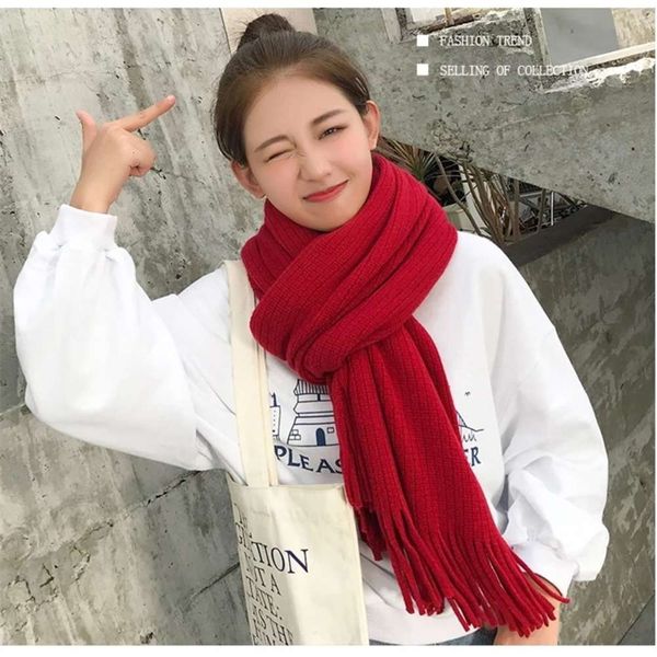 autumn and winter women's tassel new monochrome cashmere like warm thickened small fresh scarf for men, Blue;black
autumn and winter women's tassel new monochrome cashmere like warm thickened small fresh scarf for men, Blue;black