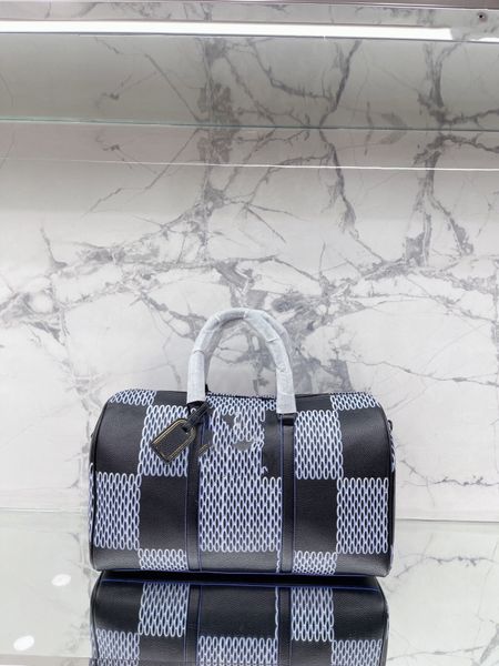 fashion luxury designers bags messenger handbags 2021 l family classic men women designer genuine leather luggage handbags large capacity ba
fashion luxury designers bags messenger handbags 2021 l family classic men women designer genuine leather luggage handbags large capacity ba