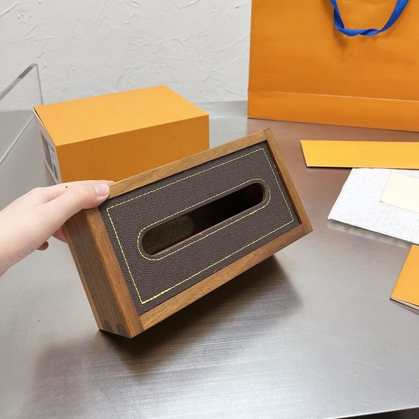 luxury designer tissue box pumping boxs bag north american black walnut solid wood tenons and tenon structure old flower leather exclusive l, Black;red
luxury designer tissue box pumping boxs bag north american black walnut solid wood tenons and tenon structure old flower leather exclusive l, Black;red