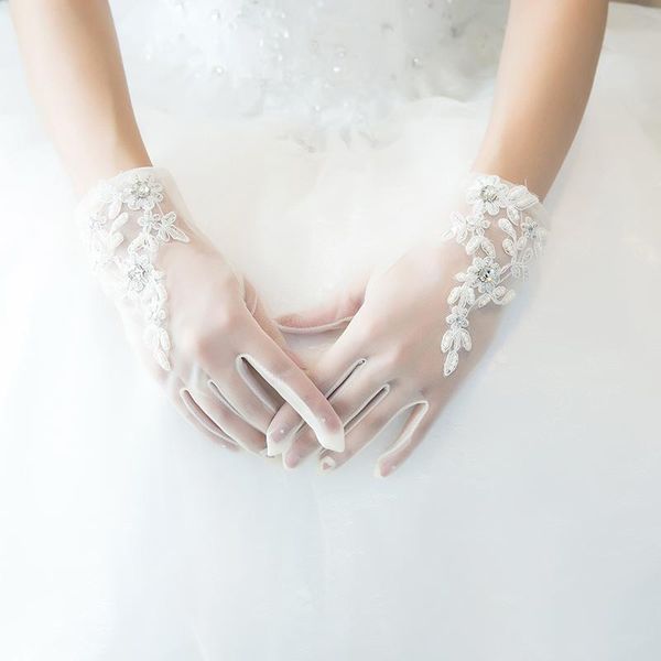 bridal gloves hongfuyu elegant short length formal banquet party bride lace wedding with appliques crystal white 9825-25i
bridal gloves hongfuyu elegant short length formal banquet party bride lace wedding with appliques crystal white 9825-25i