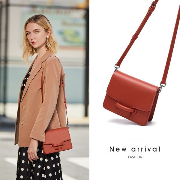 advanced sense of foreign style 2021 new trendy net red versatile messenger women's fashion small square bag
advanced sense of foreign style 2021 new trendy net red versatile messenger women's fashion small square bag