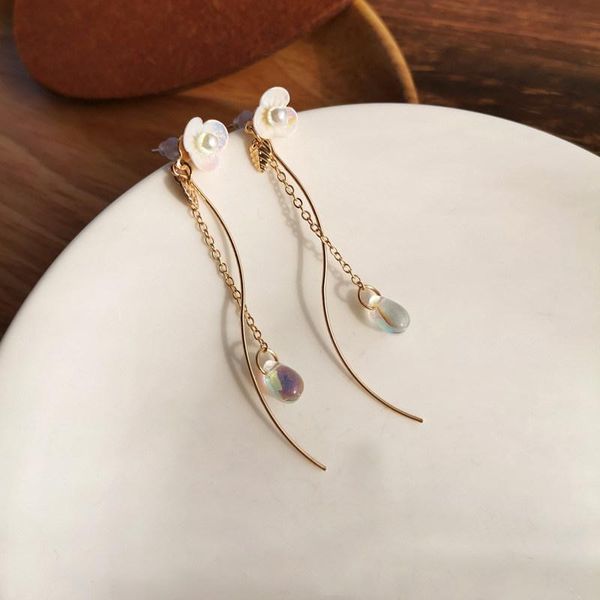 dangle & chandelier fashion small pure and fresh flower tassel earring temperament dazzle color water drop eardrop ear clip wedding women je, Silver
dangle & chandelier fashion small pure and fresh flower tassel earring temperament dazzle color water drop eardrop ear clip wedding women je, Silver