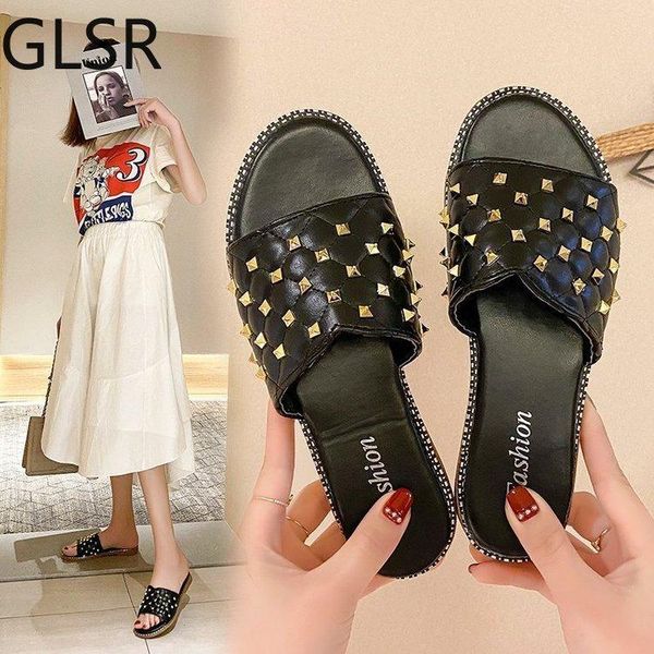 women rivet summer slippers slide sandals flats beach home bathroom slip on shoes ladies girls bothe flip flops, Black
women rivet summer slippers slide sandals flats beach home bathroom slip on shoes ladies girls bothe flip flops, Black