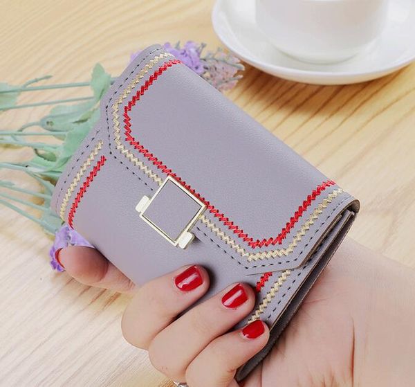hbp 2020 new factory direct women's wallet, multi-function simple wallet, short multi-card card bag, female handmade leather bag, Red;black
hbp 2020 new factory direct women's wallet, multi-function simple wallet, short multi-card card bag, female handmade leather bag, Red;black
