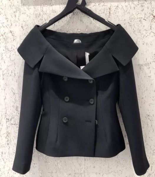 new big size jackets dew shoulder short double breasted coat lapels 201013, Black;brown
new big size jackets dew shoulder short double breasted coat lapels 201013, Black;brown