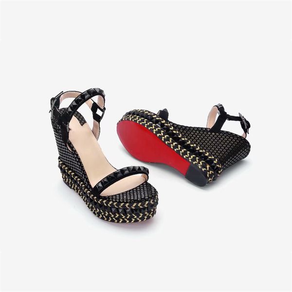 2021 new the lastest shoes womens design casual fashion luxury sandals designer patent leather sandal euro size 34-41 heel 6cm 12com wedge h, Black
2021 new the lastest shoes womens design casual fashion luxury sandals designer patent leather sandal euro size 34-41 heel 6cm 12com wedge h, Black