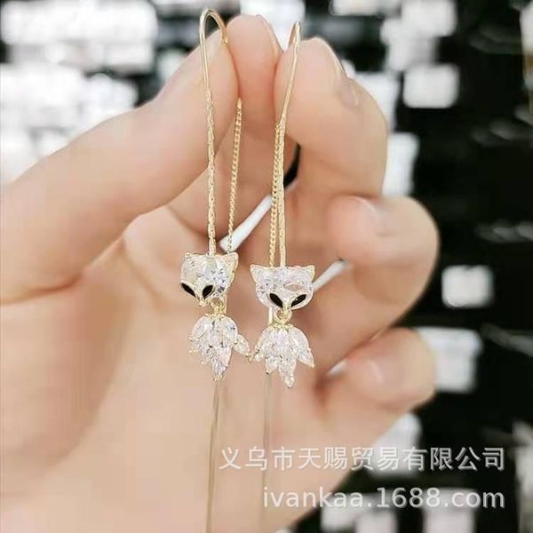 dangle & chandelier the fashion web celebrity earrings pendant shows thin earstring, Silver
dangle & chandelier the fashion web celebrity earrings pendant shows thin earstring, Silver