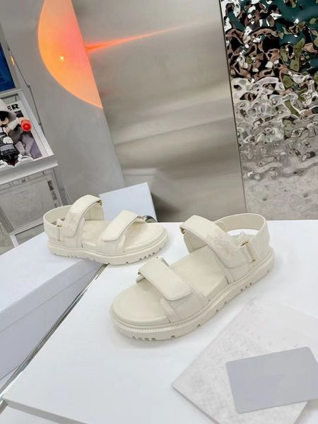 sandals slippers designer sandal women luxury tpu sole sheepskin leather comfortable size 35-40 shoes flat womens luxurys designers sandalss, Black
sandals slippers designer sandal women luxury tpu sole sheepskin leather comfortable size 35-40 shoes flat womens luxurys designers sandalss, Black