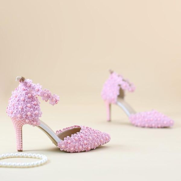 lace beading banquet shoes wome pumps 2021 summer new sandals female high-heeled shoes buckle pointed toe with flowers, Black
lace beading banquet shoes wome pumps 2021 summer new sandals female high-heeled shoes buckle pointed toe with flowers, Black
