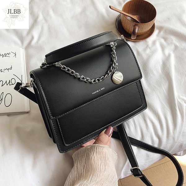 cross body fashion chains small flap designer women handbags luxury pu leather shoulder bag letter crossbody messenegr lady purses 2021
cross body fashion chains small flap designer women handbags luxury pu leather shoulder bag letter crossbody messenegr lady purses 2021