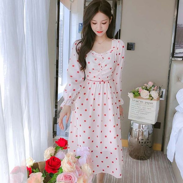 temperament love temperament first chiffon's new french sweet slim waist wave point dress hot, Black;gray
temperament love temperament first chiffon's new french sweet slim waist wave point dress hot, Black;gray