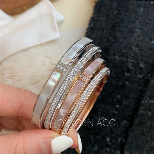 yun ruo fashion luxury pave crystal zircon shell bangle rose gold titanium steel jewelry woman birthday gift not change color q0717, Black
yun ruo fashion luxury pave crystal zircon shell bangle rose gold titanium steel jewelry woman birthday gift not change color q0717, Black