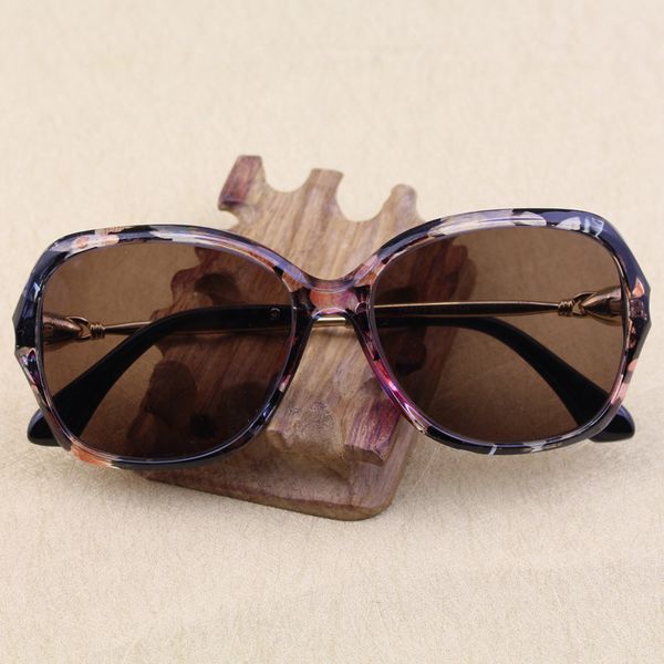 75% off outlet store online crystal women's large frame, stone fashion sunglasses, sun shading sunglasses for middle-aged and elderly m, White;black
75% off outlet store online crystal women's large frame, stone fashion sunglasses, sun shading sunglasses for middle-aged and elderly m, White;black