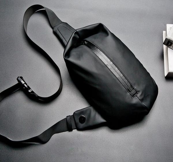 waist bags 2021 korean version of the tide bag men's nylon cloth messenger waterproof wear-resistant
waist bags 2021 korean version of the tide bag men's nylon cloth messenger waterproof wear-resistant