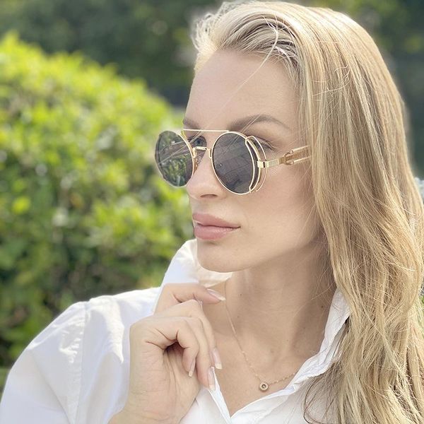 sunglasses 2021 steam style female personality spring metal temple trendy, White;black
sunglasses 2021 steam style female personality spring metal temple trendy, White;black