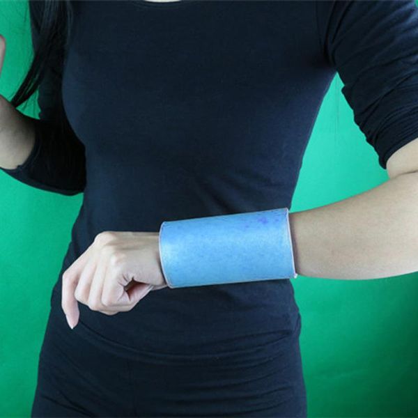 1 pc splint roll emergency first aid mat belt fracture fixed splint bandage roll bone care aluminium high polymer
1 pc splint roll emergency first aid mat belt fracture fixed splint bandage roll bone care aluminium high polymer
