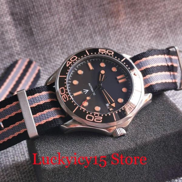 wristwatches nologo orange 24jewels nh35a men watch automatic movement nylon band sapphire crystal luminous marks unidirectional beze, Slivery;brown
wristwatches nologo orange 24jewels nh35a men watch automatic movement nylon band sapphire crystal luminous marks unidirectional beze, Slivery;brown