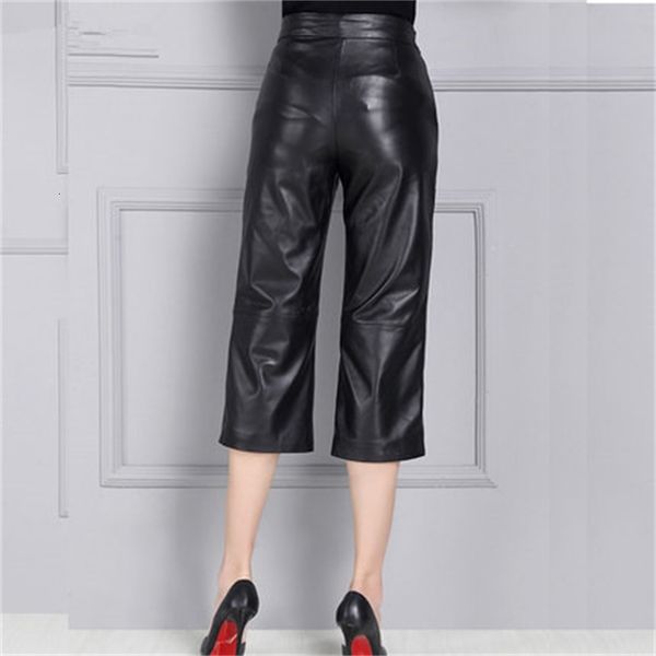 2021 skinny lambskin printing trousers with a high female waist kp11 9mny, Black;white
2021 skinny lambskin printing trousers with a high female waist kp11 9mny, Black;white