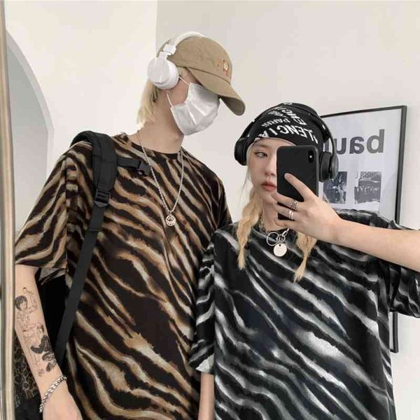men's t-shirts summer cotton leopard t shirt fashion casual short-sleeved t-shirt men streetwear korean loose hip-hop striped tshi, White;black
men's t-shirts summer cotton leopard t shirt fashion casual short-sleeved t-shirt men streetwear korean loose hip-hop striped tshi, White;black