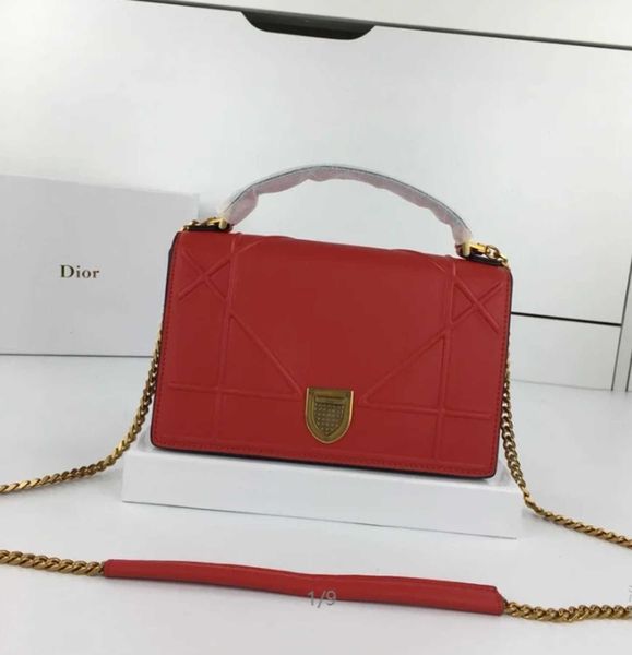 hardware iconic bags clutches brand lock large-capacity handbags designer handles shoulder luxury totes cross body bag ale#1108 evening
hardware iconic bags clutches brand lock large-capacity handbags designer handles shoulder luxury totes cross body bag ale#1108 evening
