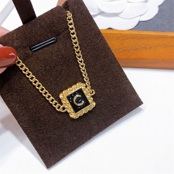 new copper plated gold chain letter necklace xiaozhong net red jewelry women's fashion purchase, Silver
new copper plated gold chain letter necklace xiaozhong net red jewelry women's fashion purchase, Silver
