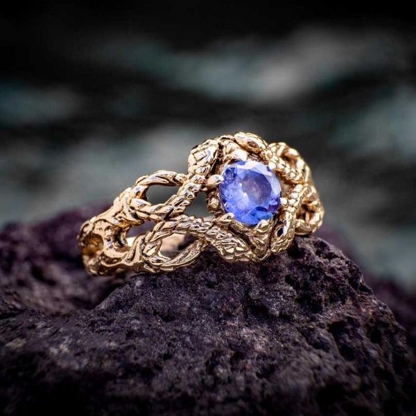 wedding rings personality vintage four snake ring for women thai silver /gold colors animal female punk party finger jewelry accessories, Slivery;golden
wedding rings personality vintage four snake ring for women thai silver /gold colors animal female punk party finger jewelry accessories, Slivery;golden